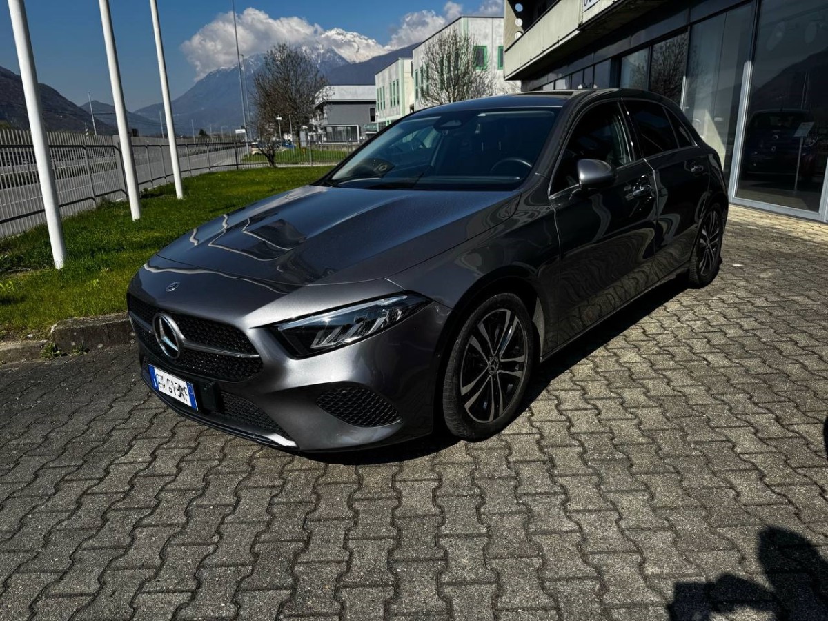 Mercedes-Benz A 200 Sport (163CV)