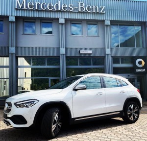 Mercedes-Benz GLA 220 d Automatic 4 Matic Sport (190 CV)